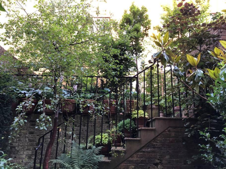 Kings Cross, Self-Contained House & Private Garden Villa London Ngoại thất bức ảnh